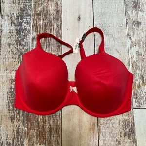 Victoria's Secret Body by Victoria lined perfect coverage red bra 38DDD NWT